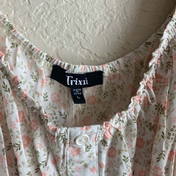 BUNDLE OF 2 Juniors Dresses - Picture 5 of 6